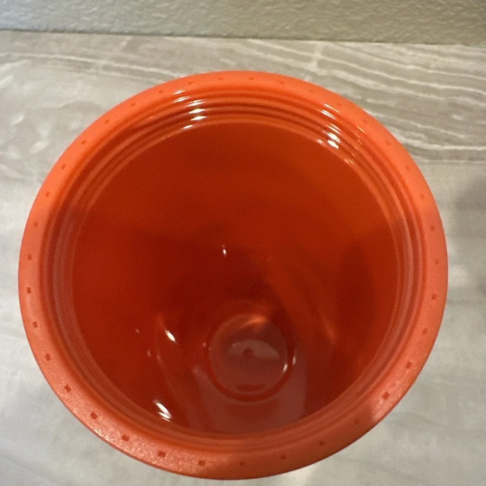New STARBUCKS Orlando Discovery Series 24oz Tumbler Orange Lid Green Straw READ